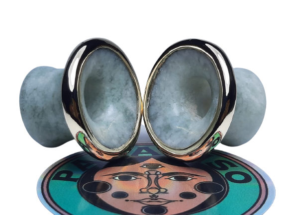 Green jade mayan flare plugs and golden bezel - Made to order