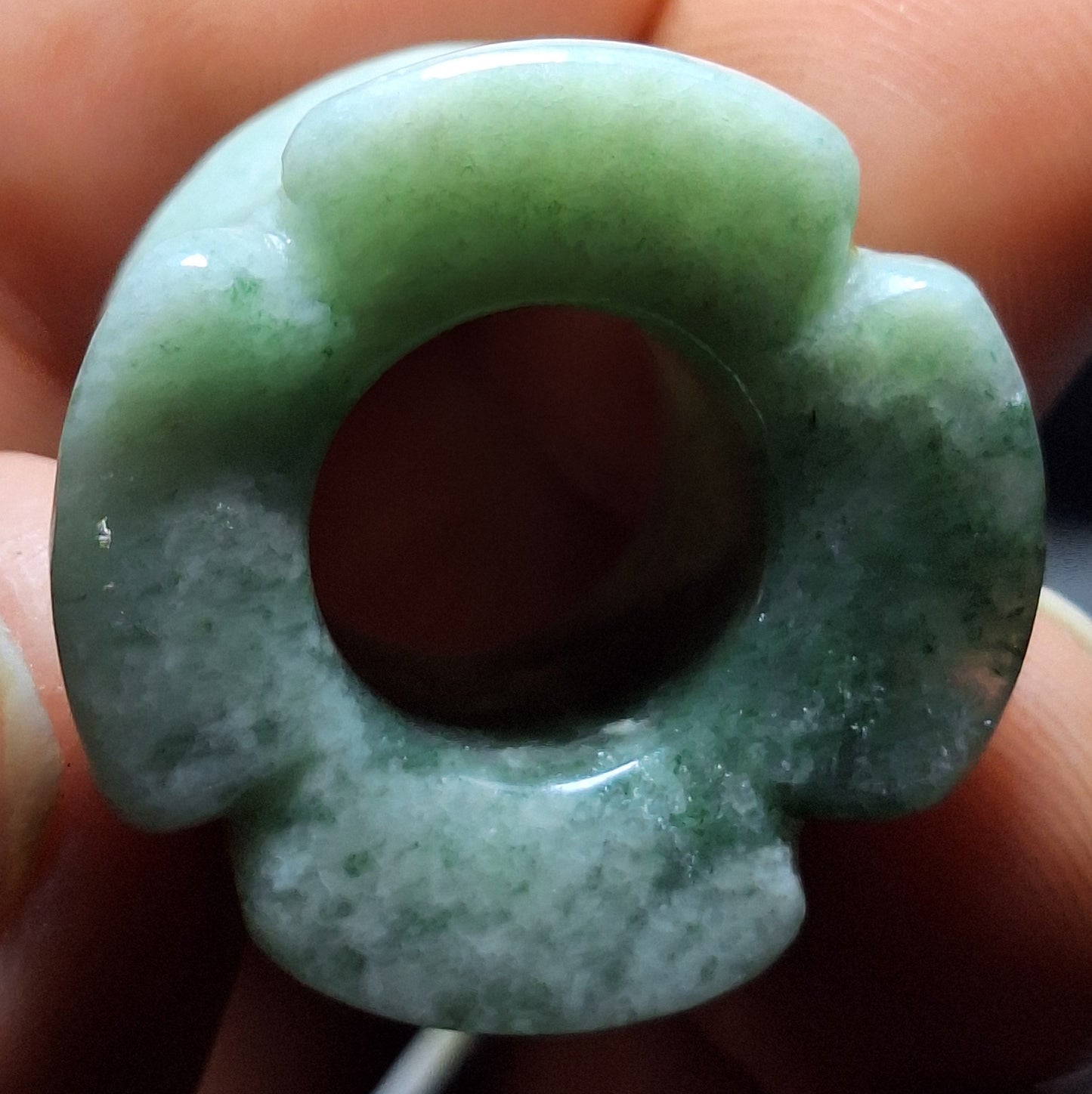 14mm flores de 4 petalos en jade de Guatemala - Listas para envío