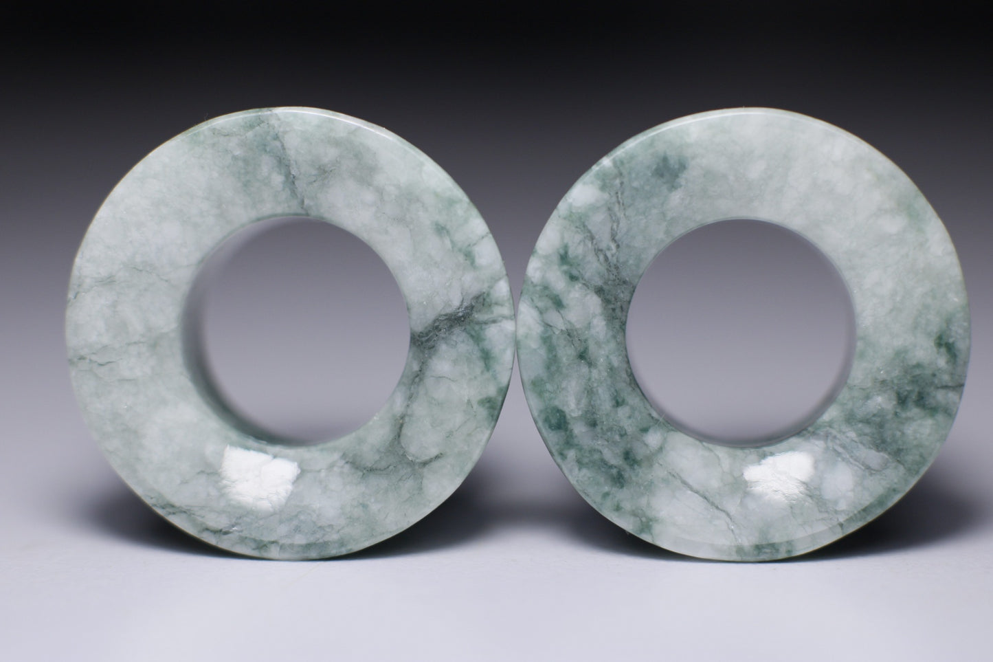 Orejeras de jade manzano - Mandar a fabricar