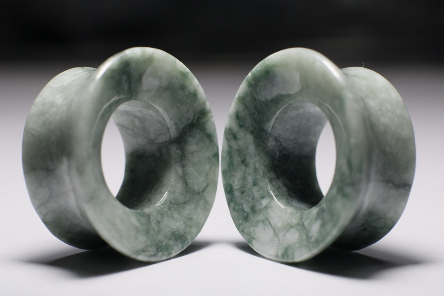 Orejeras de jade manzano - Mandar a fabricar